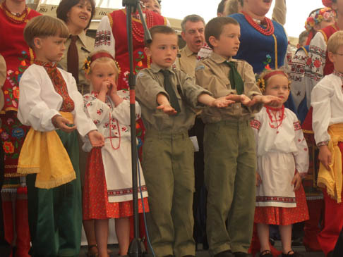Symenyatko performing at his first Zdvyh